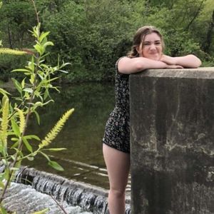 Meet your Posher, Evie